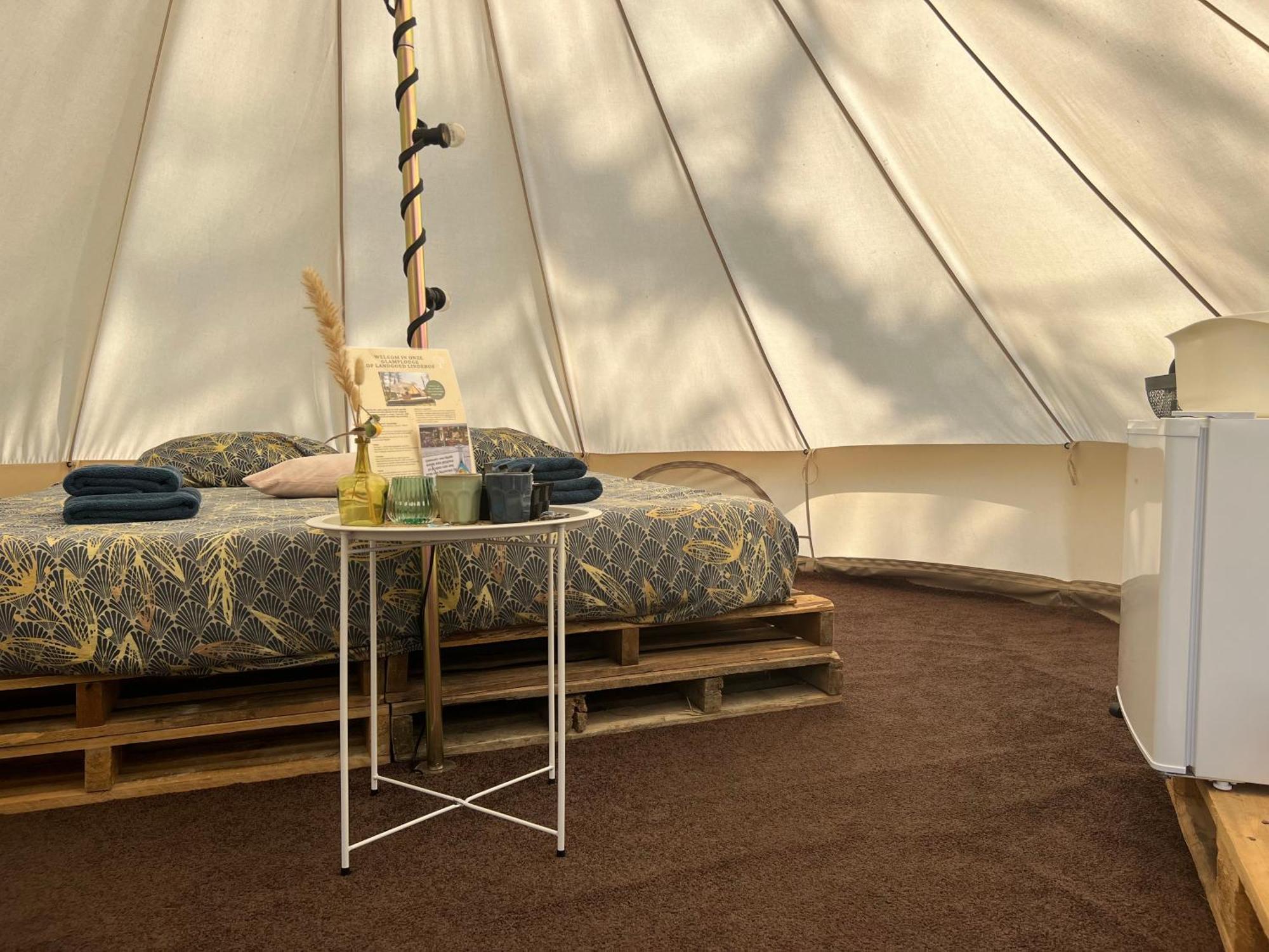 Luxury tent Glamplodge Met Prive Sanitair